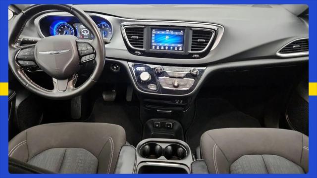 2020 Chrysler Pacifica Touring