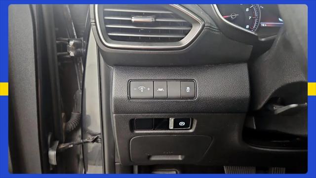 2021 Hyundai Santa Fe SE