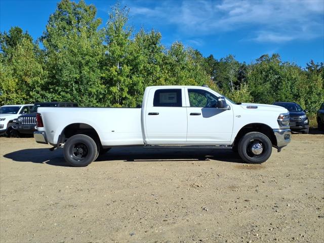 2027 Ram 3500 Tradesman