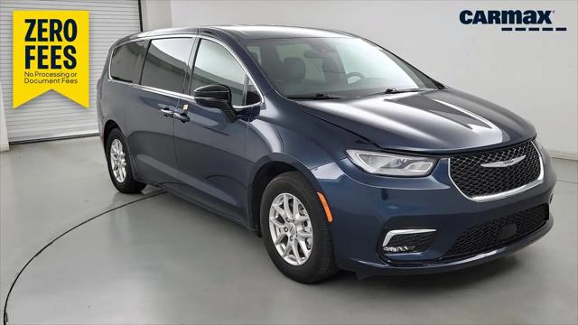 2025 Chrysler Pacifica Select for sale near Cincinnati, OH