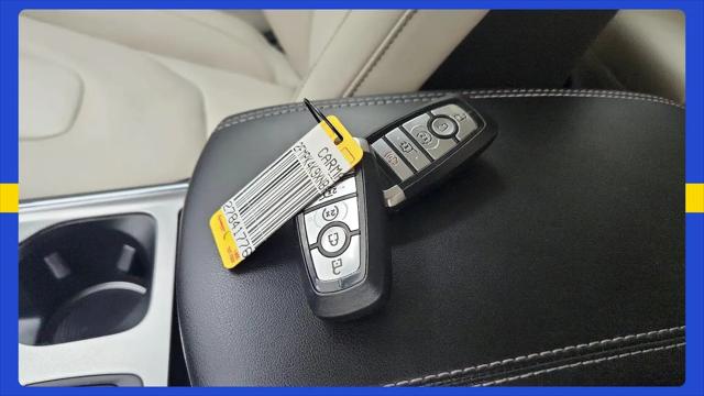 2022 Ford Edge Titanium