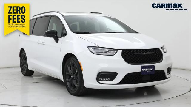 2025 Chrysler Pacifica Limited for sale in Wichita, KS