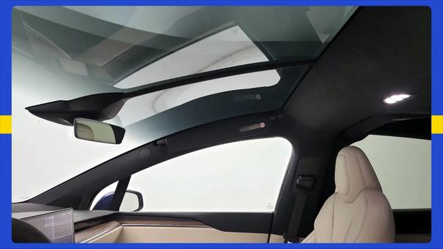 2022 Tesla Model X Dual Motor All-Wheel Drive