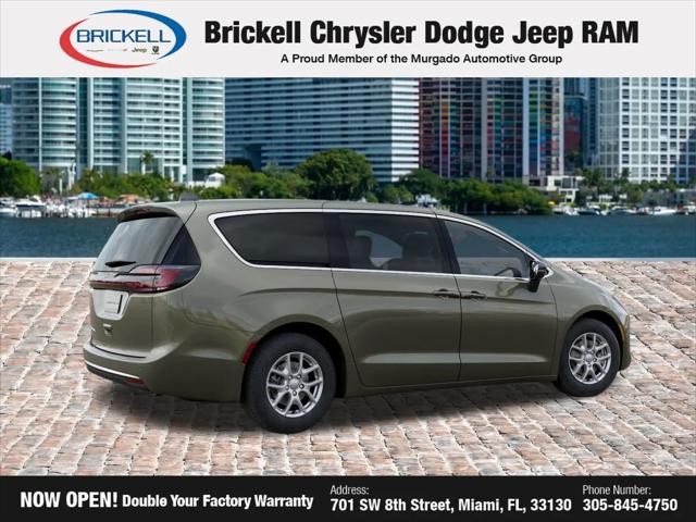 2027 Chrysler Pacifica Select