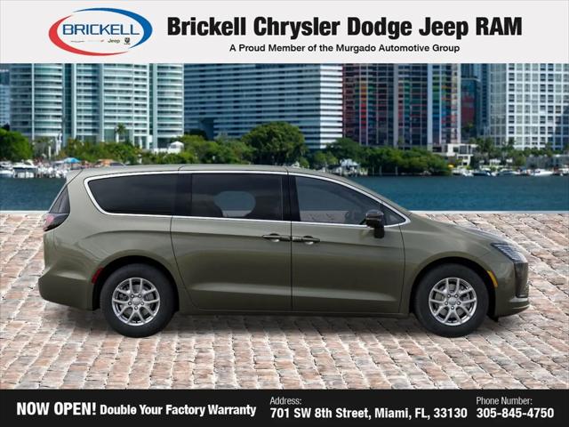 2027 Chrysler Pacifica Select