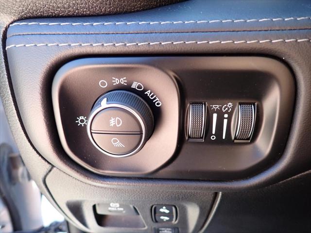 2021 Ram 1500 Limited Crew Cab 4x4 57 Box