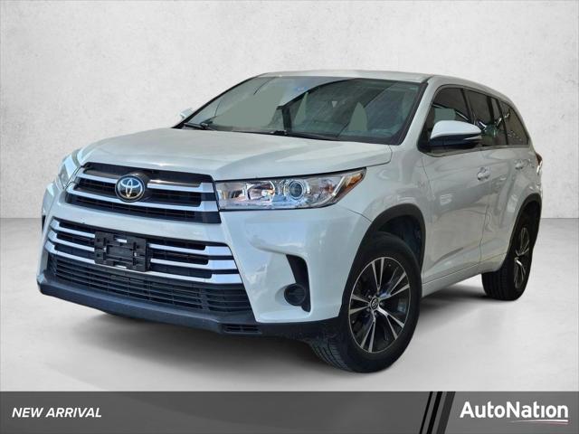 2018 Toyota Highlander LE for sale in Fort Worth, TX