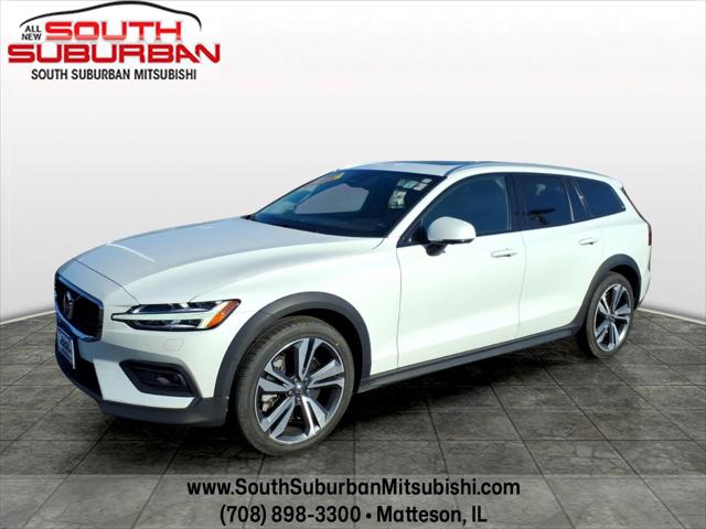 2025 Volvo V60 Cross Country B5 Plus for sale in MATTESON, IL