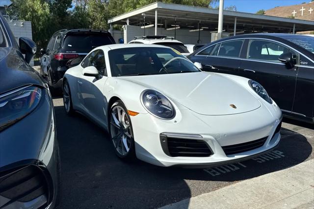 2017 Porsche 911 Carrera 4S