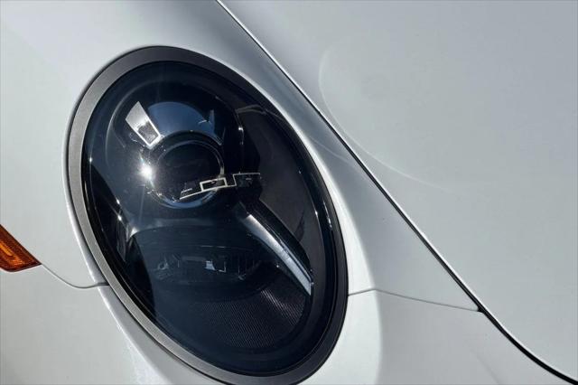2017 Porsche 911 Carrera 4S