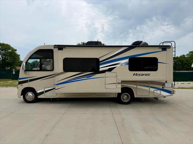 2018 Ford E-450 Stripped E-450