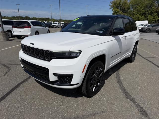 2023 Jeep Grand Cherokee L Summit Reserve 4x4 2023 Jeep Grand Cherokee L Summit Reserve 4x4