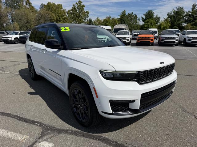 2023 Jeep Grand Cherokee L Summit Reserve 4x4 2023 Jeep Grand Cherokee L Summit Reserve 4x4
