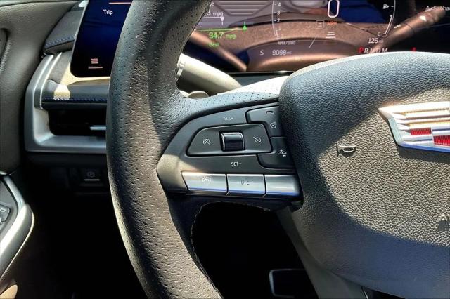 2025 Cadillac XT4 FWD Sport