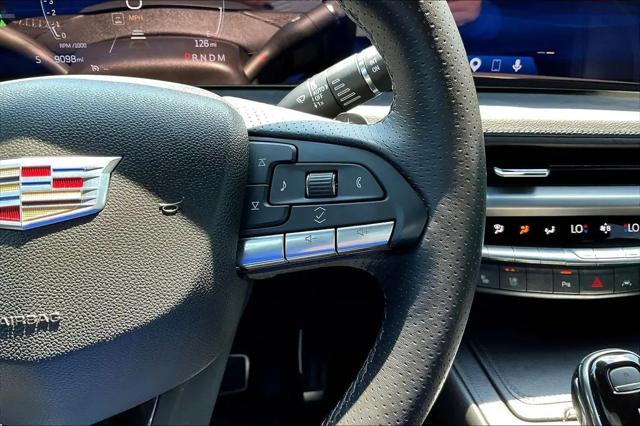 2025 Cadillac XT4 FWD Sport