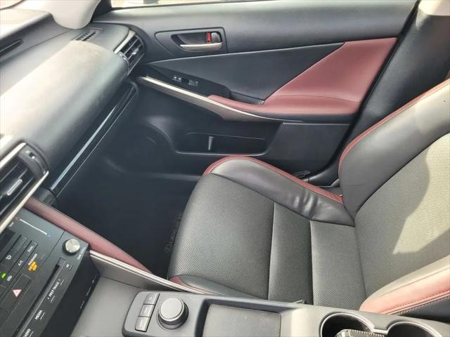 2017 Lexus IS 200t IS Turbo