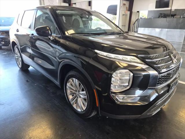 2022 Mitsubishi Outlander ES 2.5 2WD for sale in Muskogee, OK
