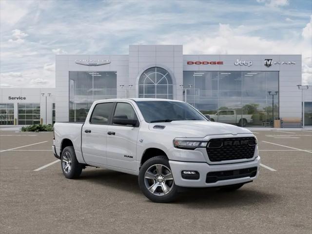 2026 Ram 1500 Express Crew Cab 4x4 57 Box