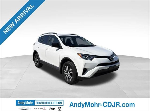 2018 Toyota RAV4 LE for sale in Indianpolis, IN