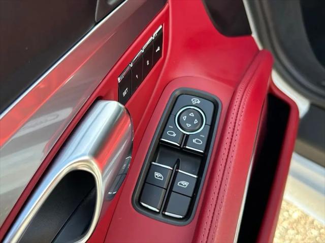 2021 Porsche 718 Cayman S