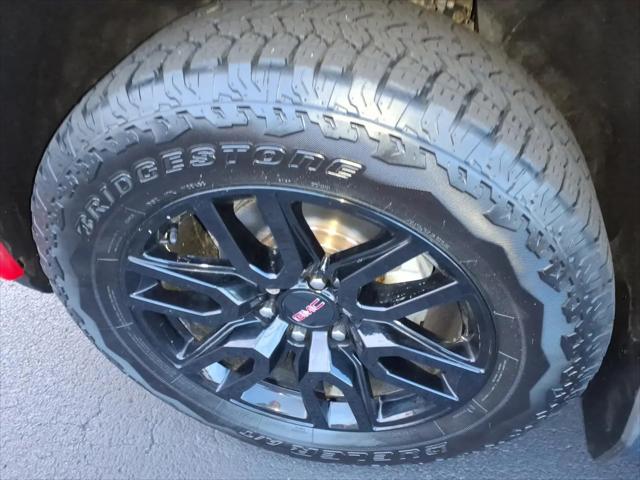 2021 GMC Sierra 1500 4WD Crew Cab Short Box Elevation