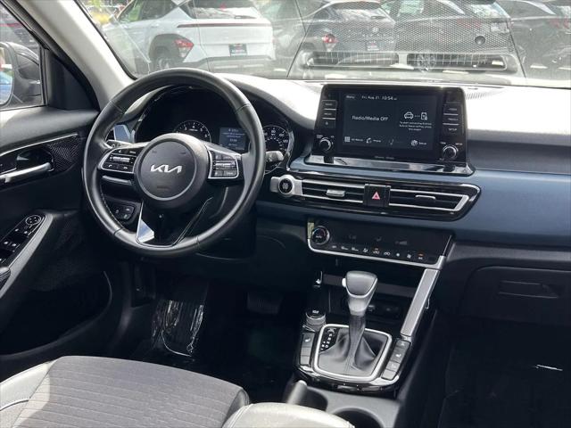 2023 Kia Seltos S
