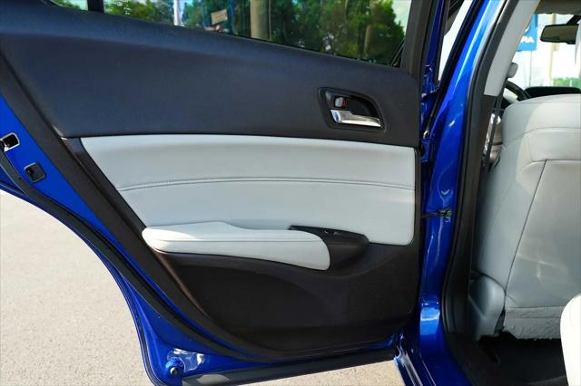 2016 Acura ILX Premium Package