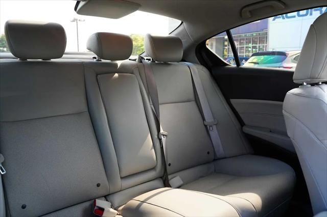 2016 Acura ILX Premium Package