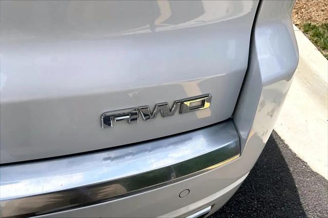 2016 GMC Acadia Denali