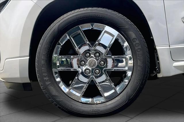 2016 GMC Acadia Denali