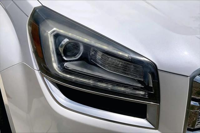 2016 GMC Acadia Denali