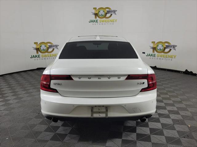 2018 Volvo S90 T5 Momentum