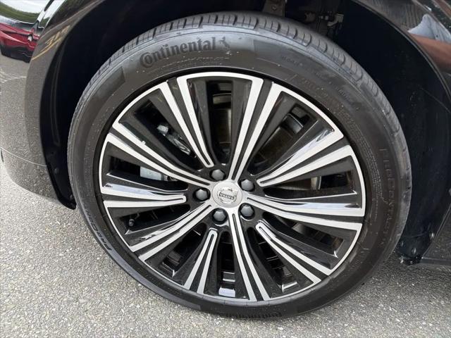 2025 Volvo S90 B6 Plus