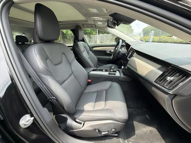2025 Volvo S90 B6 Plus