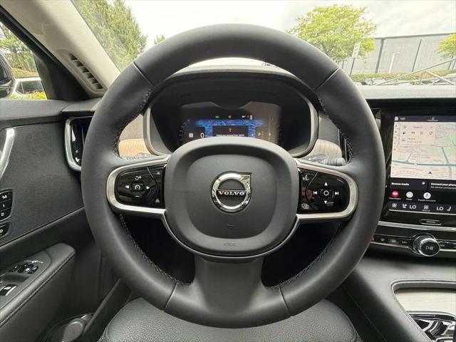 2025 Volvo S90 B6 Plus