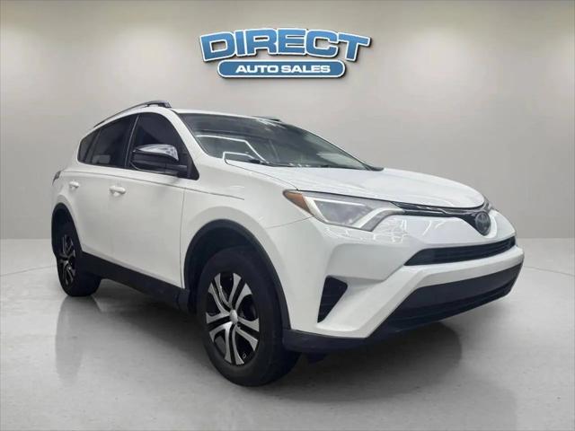 2018 Toyota RAV4 LE for sale in Philladelphia, PA