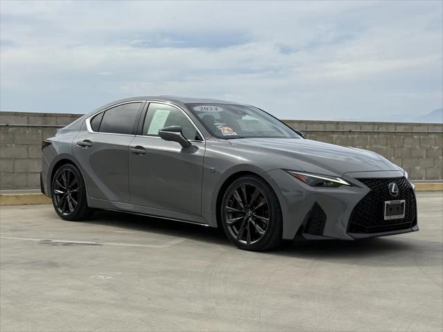 2024 Lexus IS 350 F SPORT Design