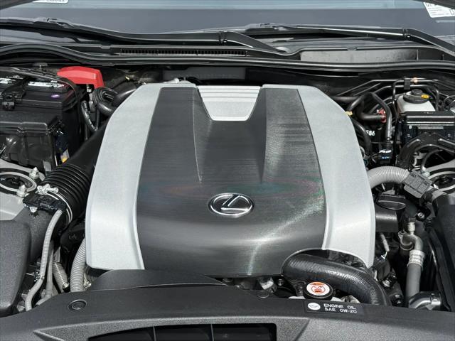 2024 Lexus IS 350 F SPORT Design