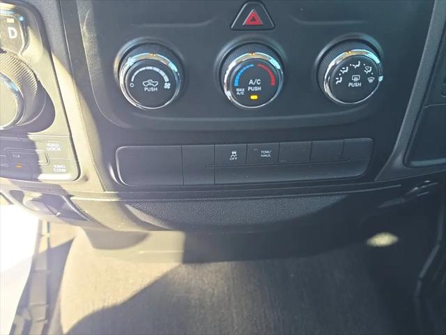 2019 Ram 1500 Classic Express Quad Cab 4x4 64 Box