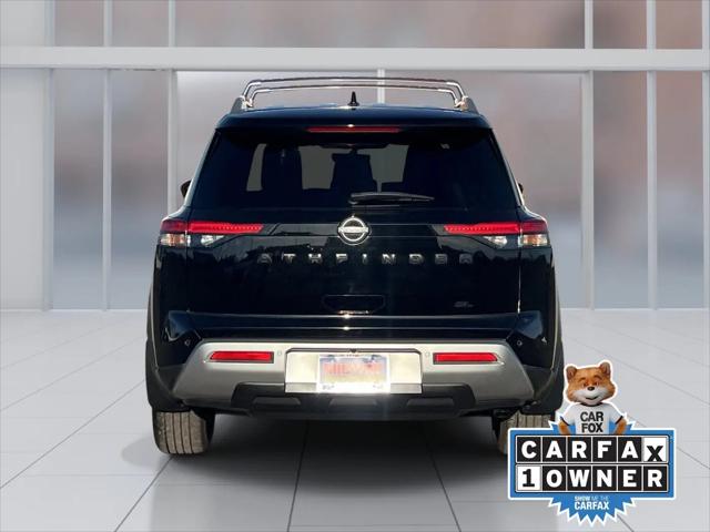 2024 Nissan Pathfinder SL FWD
