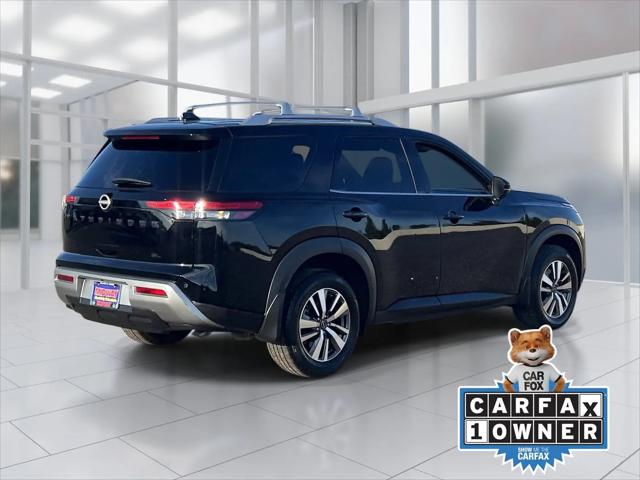 2024 Nissan Pathfinder SL FWD