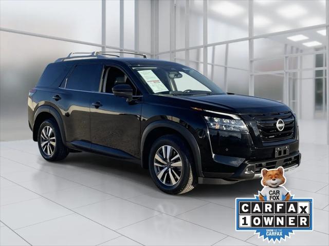 2024 Nissan Pathfinder SL FWD