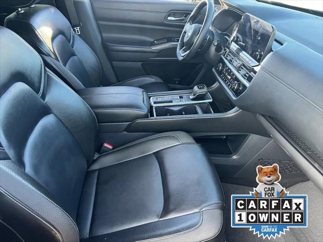 2024 Nissan Pathfinder SL FWD