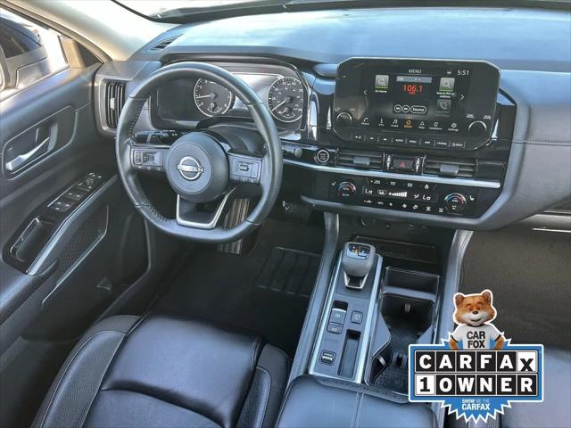 2024 Nissan Pathfinder SL FWD