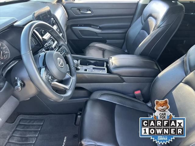 2024 Nissan Pathfinder SL FWD