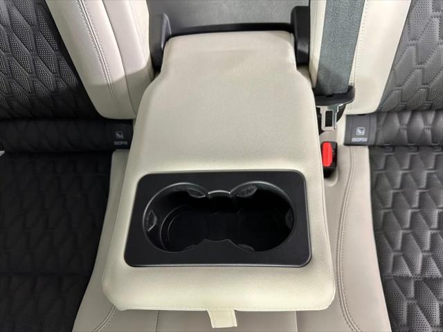 2020 Jaguar F-PACE SVR P550 AWD Automatic