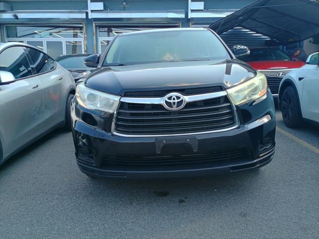 2015 Toyota Highlander LE V6 for sale in Montgomery, NY