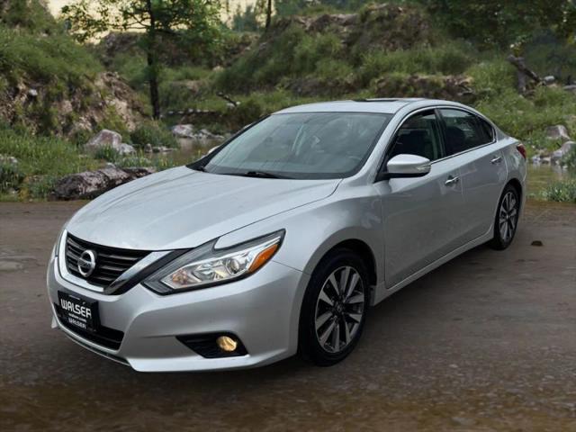 2017 Nissan Altima 2.5 SL for sale in Newport, MN