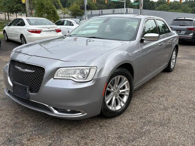 2016 Chrysler 300 300C