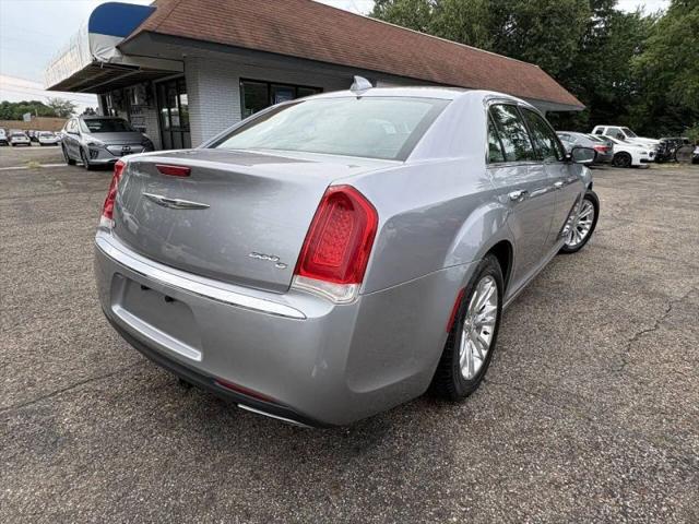 2016 Chrysler 300 300C